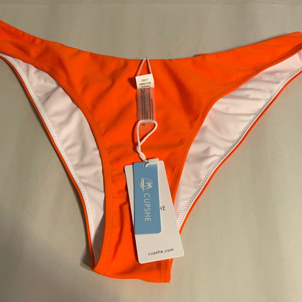 🔥CLEARANCE 🔥Cupshe NWT bikini bottom,sz.XL